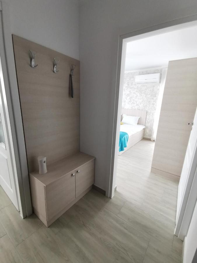 Otopeni Comfort Apartaments Buitenkant foto